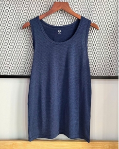 Áo 3 lỗ Uniqlo xanh