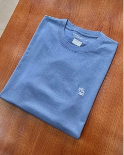 Áo thun Abercrombie màu Pale blue