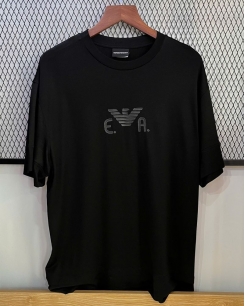 Áo thun Emporio Armani đen