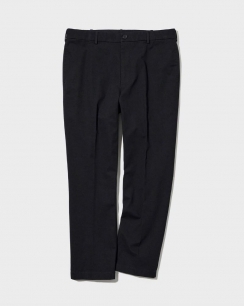 Khaki Uniqlo Ankle màu đen