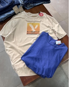 SALE - Set 2 áo thun size L