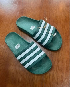 Dép đúc Adidas sọc xanh lá
