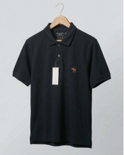 Polo Abercrombie đen logo nâu