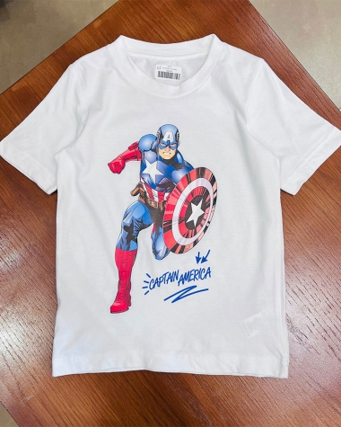 Áo bé trai Captain America màu trắng
