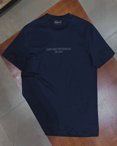 Áo Armani Silky Jersey màu đen