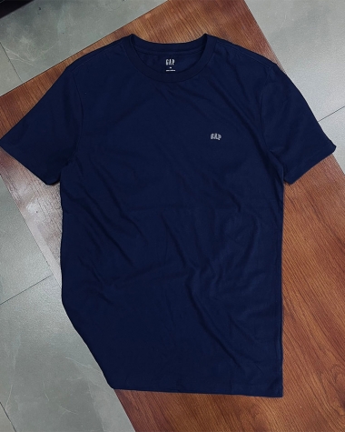 Áo cổ tròn Gap xanh đen