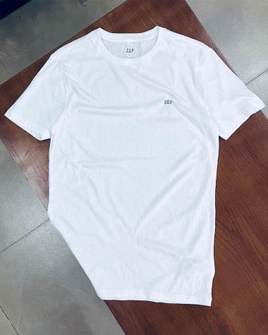 Áo cổ tròn Gap màu trắng