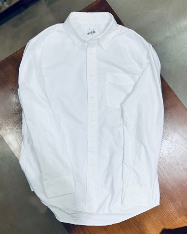 Sơ mi Uniqlo Oxford trắng