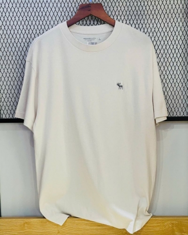 Áo thun nam Abercrombie màu kem