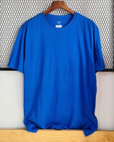 Áo Gap màu xanh dương