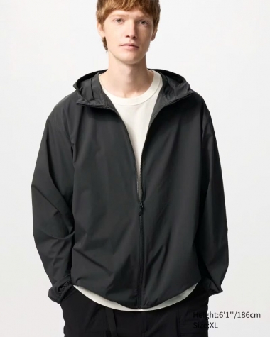 Áo chống nắng Uniqlo Đen