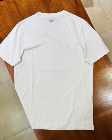 Áo thun Slim Polished màu Warm Beige