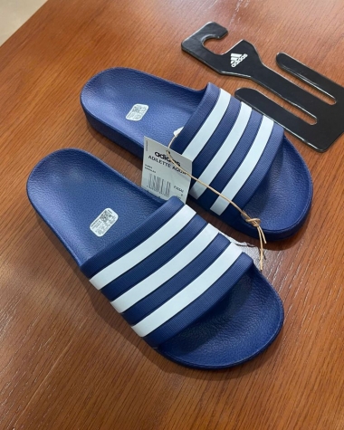 Dép Đúc Adidas sọc xanh dương