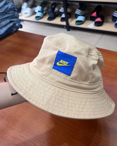 Nón Nike Bucket màu be