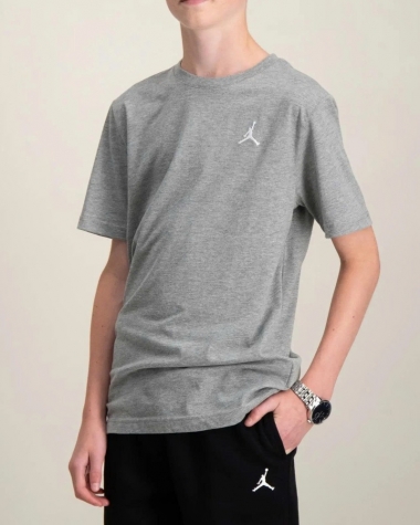 Áo Phông Nike Jordan Bé Trai Màu Xám Logo Nhỏ