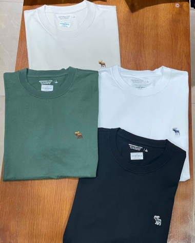 Áo Thun Abercrombie & Fitch Slim Fit - Size L