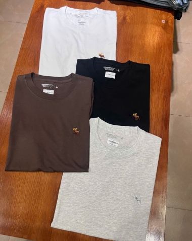 Áo Thun Abercrombie & Fitch (A&F) Slim Fit