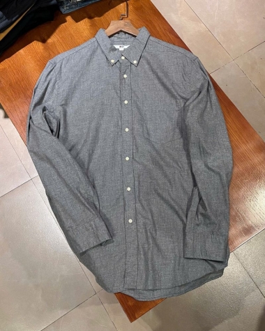 Áo Sơ Mi Nam Uniqlo Tay Dài Xám Chuột