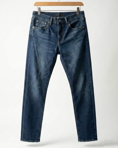 Quần Jean Nam Uniqlo Slim Fit – Màu Xanh Indigo