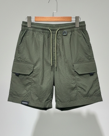 Quần Short Gió Grooverhyme - Xanh Rêu Đậm