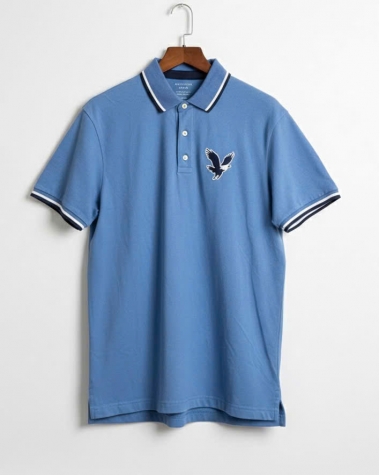 Polo màu xanh dương